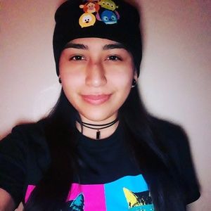 Meet your Posher, Regina